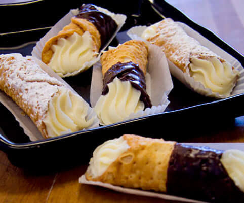 Cannolis