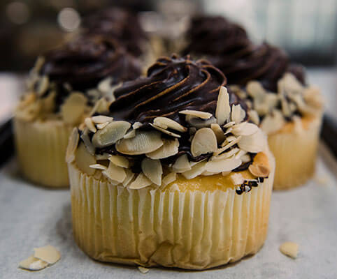 Amaretto Cupcake