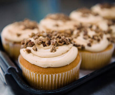 Caramel Praline Cupcake