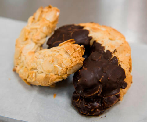 Chocolate Dipped and Traditional Almond Horn